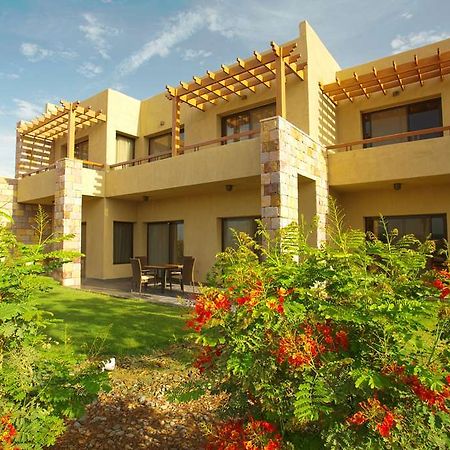 Golden Tulip Sharma Resort エクステリア 写真
