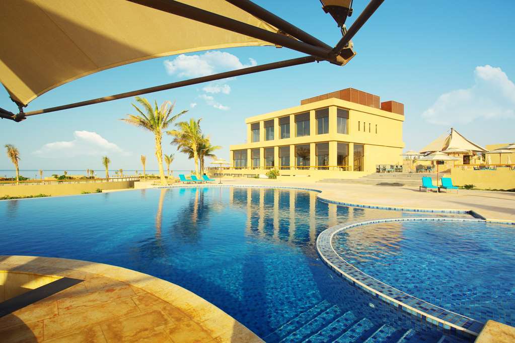 Golden Tulip Sharma Resort 設備 写真