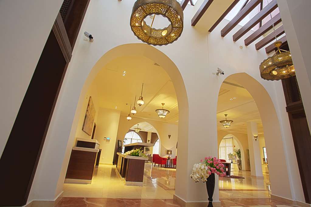 Golden Tulip Sharma Resort インテリア 写真