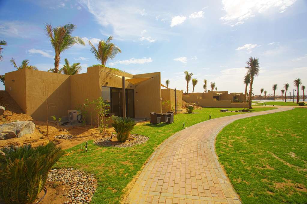 Golden Tulip Sharma Resort 部屋 写真